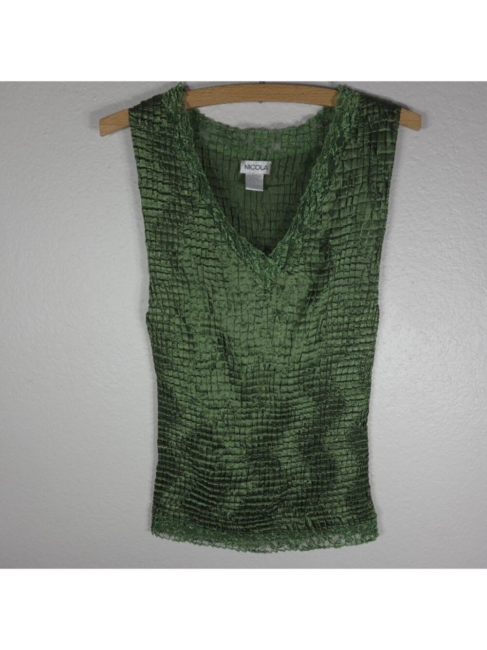 Nicola Green Vintage 90s Y2K Crinkle Scrunch Pleat V-Neck Lace Trim Tank Top 8